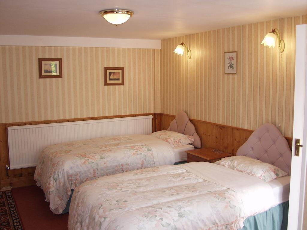 The Coach House Villa Ledbury Room photo